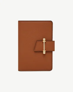 Multrees Passport Holder